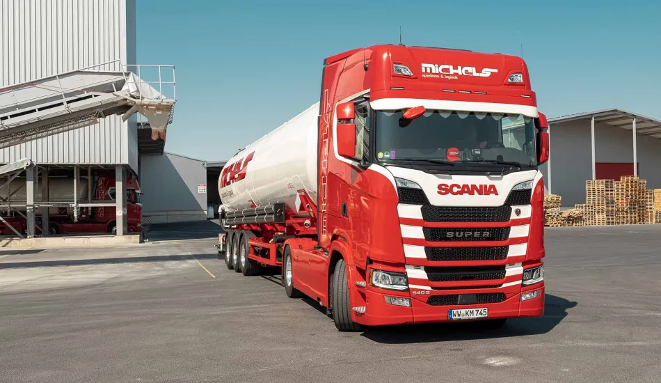 Silotransporte - Spedition Karl Michels - Slider 2