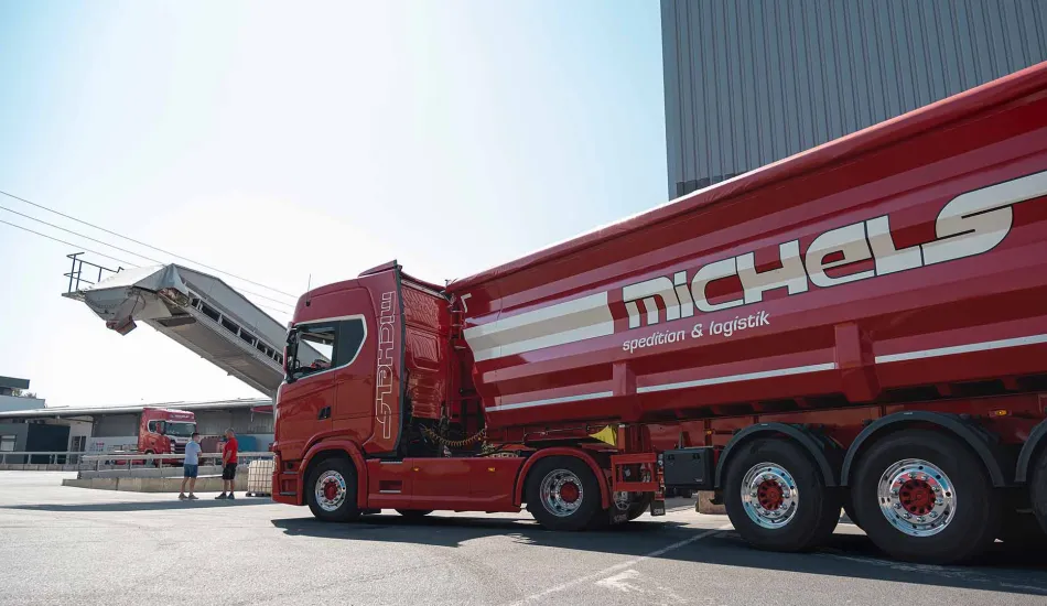 Umladestation Spedition Karl Michels - Slider 4