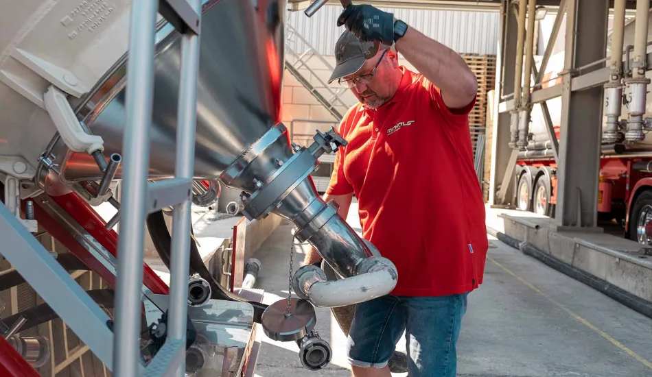 Silotransporte - Spedition Karl Michels - Slider 5