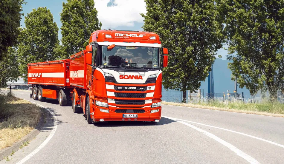 Kipphängertranporte Spedition Karl Michels - Slider 6