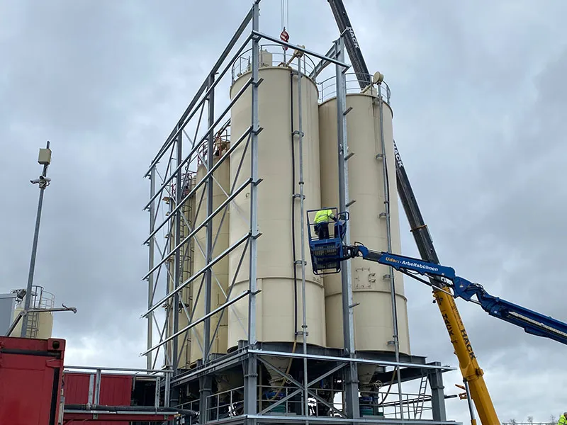 2021 Einhausung Silo Hochsilolager Kran